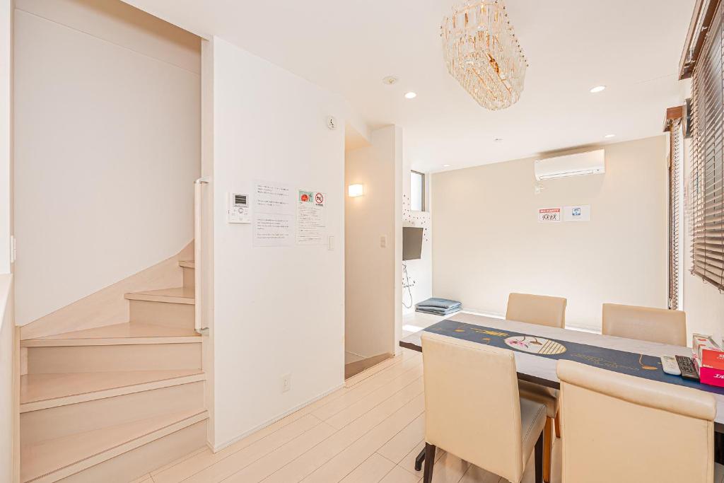 Fotografie z fotogalerie ubytování SkyTreeStayHotel2鐘ヶ淵駅から徒歩4分天井からskytreeが見えます v Tokiu