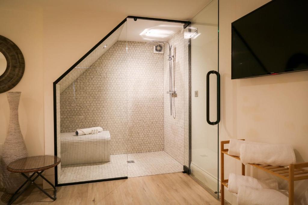 The Hotel Chester - Resim 14