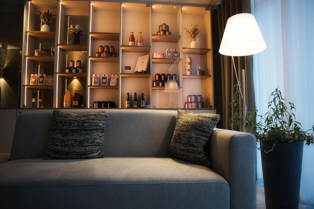 Posezení v ubytování Logis Restaurant & Hôtel À la 12