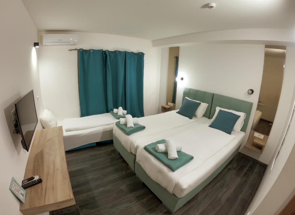 Boulevard Luxury Apartments City Center Ohrid - Basic Triple Room