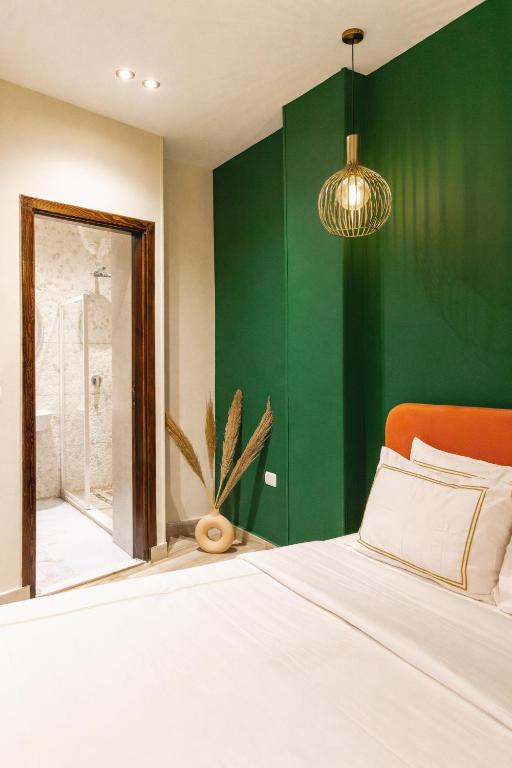 Postel nebo postele na pokoji v ubytování Almas Pyramids Hotel