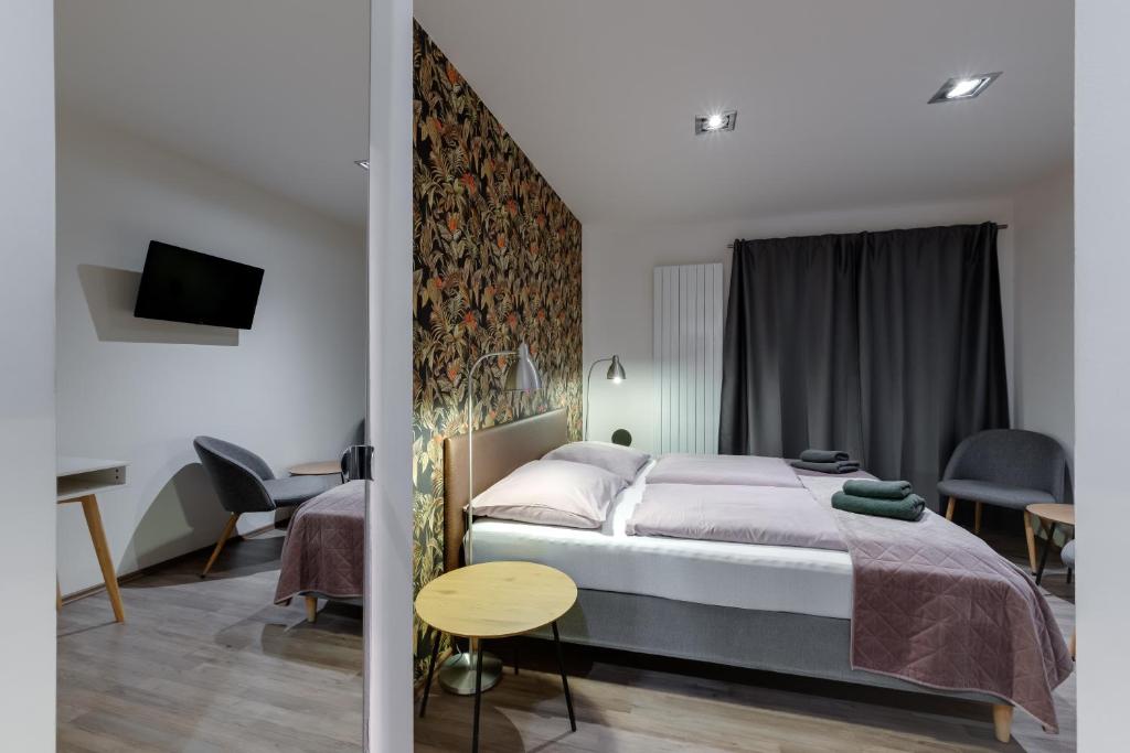 VV hotel & apartments - 18