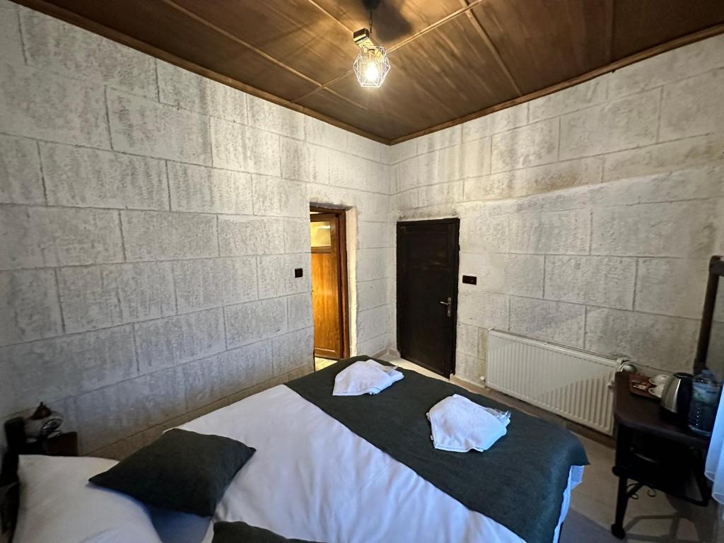 Turan Cappadocia Cave - 2