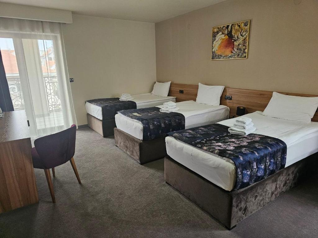 
Executive Triple Room
