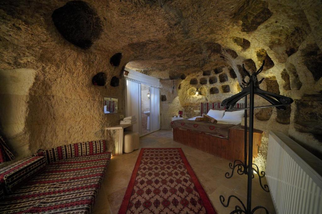 Turan Cappadocia Cave - 16