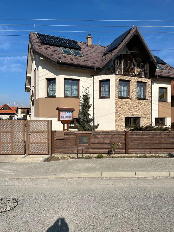 赫拉布斯拉吉别墅酒店的相册照片