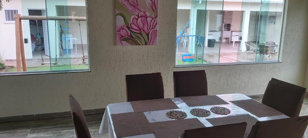 Galeriebild der Unterkunft Casa linear com lazer in Niterói