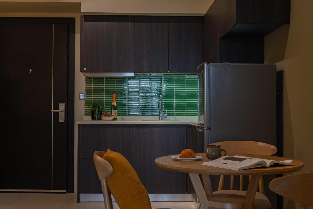 Fotografie z fotogalerie ubytování Aeon Towers Apartments I Next to Abreeza Ayala Malls I Prime Location l Fast Wifi l Free Pool I Managed by Bleuspace v destinaci Davao