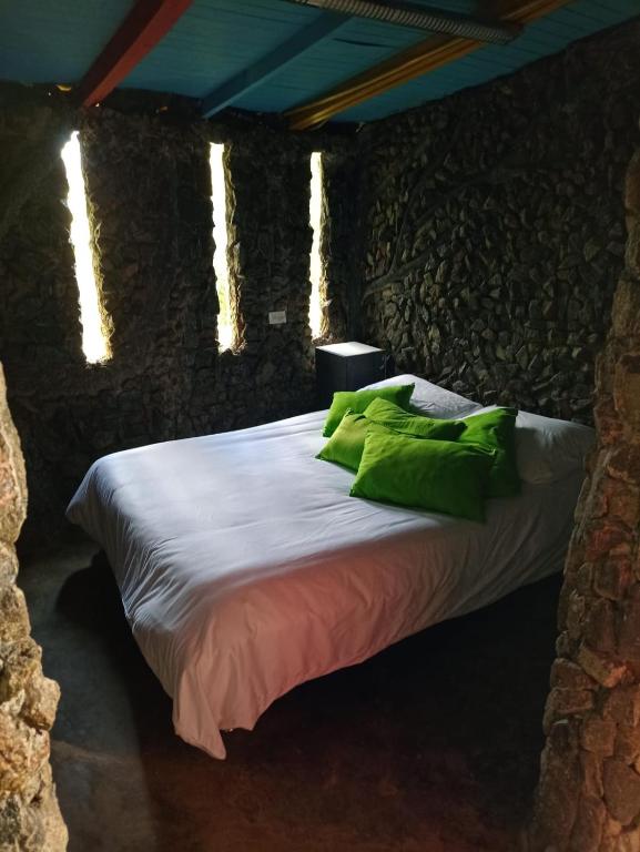 Postel nebo postele na pokoji v ubytování Glamping Spa & Coffee Tour