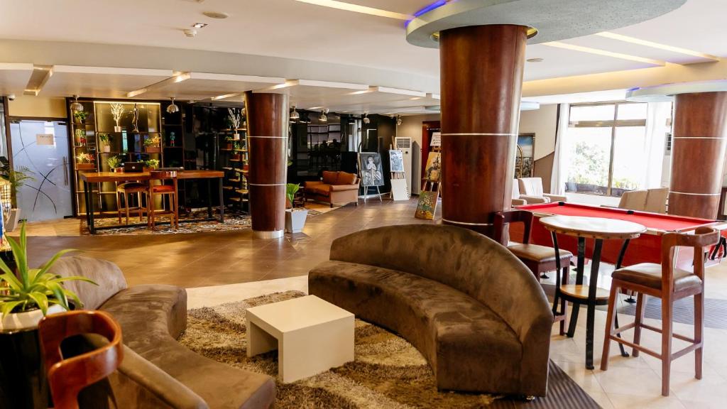 Posezení v ubytování Peninsula Hotel Dar Es Salaam