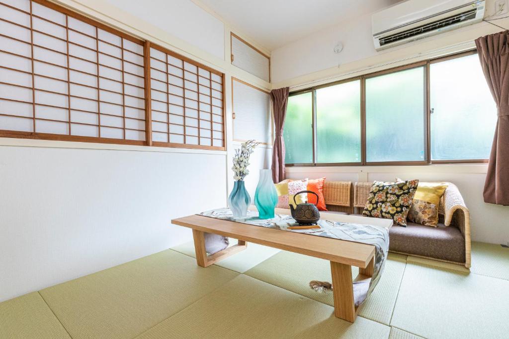 Zen Home AKABANEにあるシーティングエリア