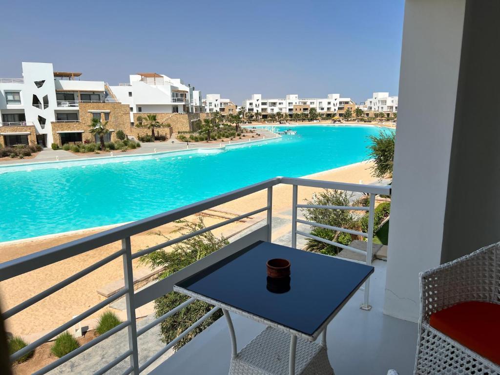 Πισίνα στο ή κοντά στο Hotel apartment swan lake