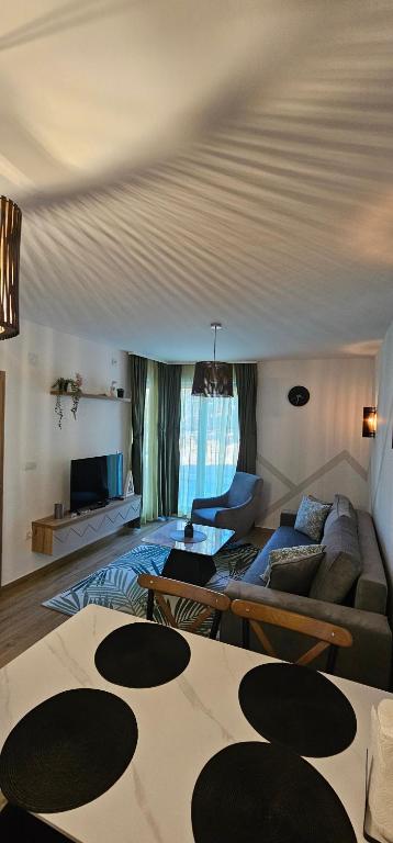 Una cama o camas en una habitación de Valena 1 Divčibare