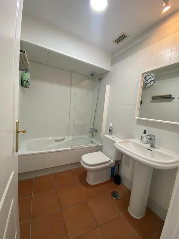 Koupelna v ubytování Bohemian Penthouse in Alcaidesa