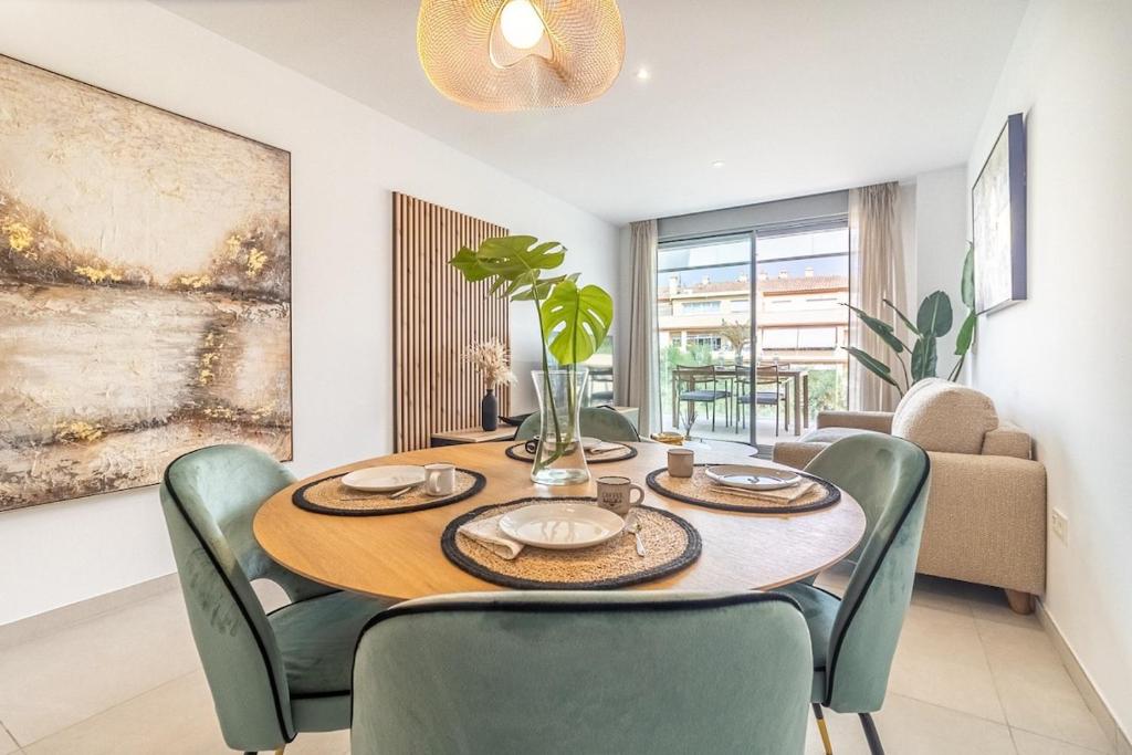 BellaMar Luxury Apartment in Marbella with amenities