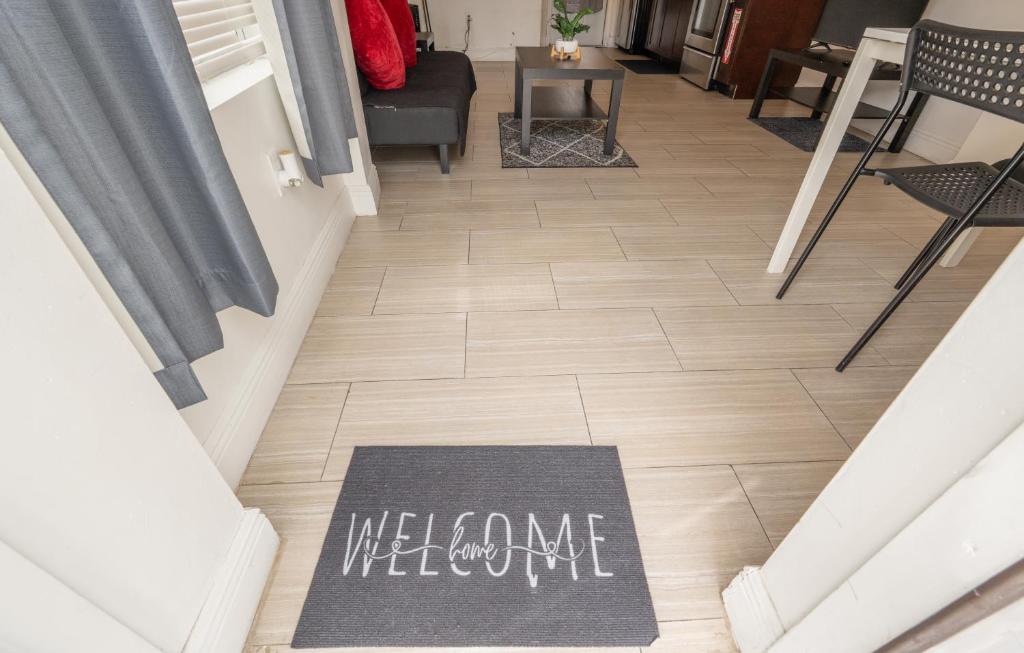 COZY Private Apts in Hollywood By Hard Rock Casino! - 