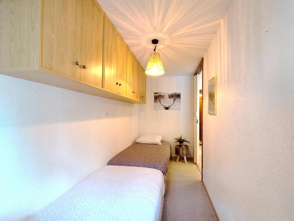 Chalet Alpin, central et parking - Resim 20