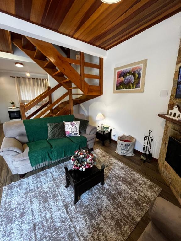 Posezení v ubytování Chalé Villagio Monte Verde