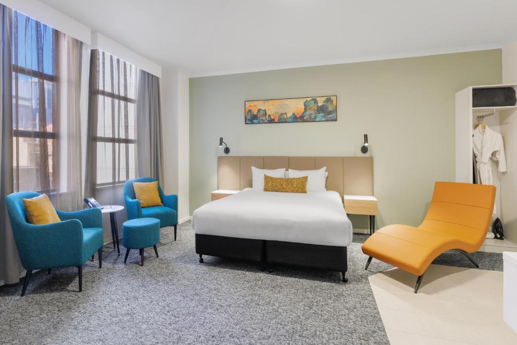 The Chancellor on Currie - Resim 44