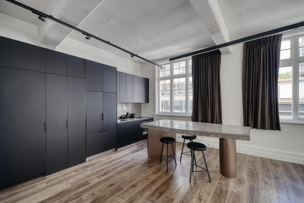 High Street Luxury Loft - Resim 4