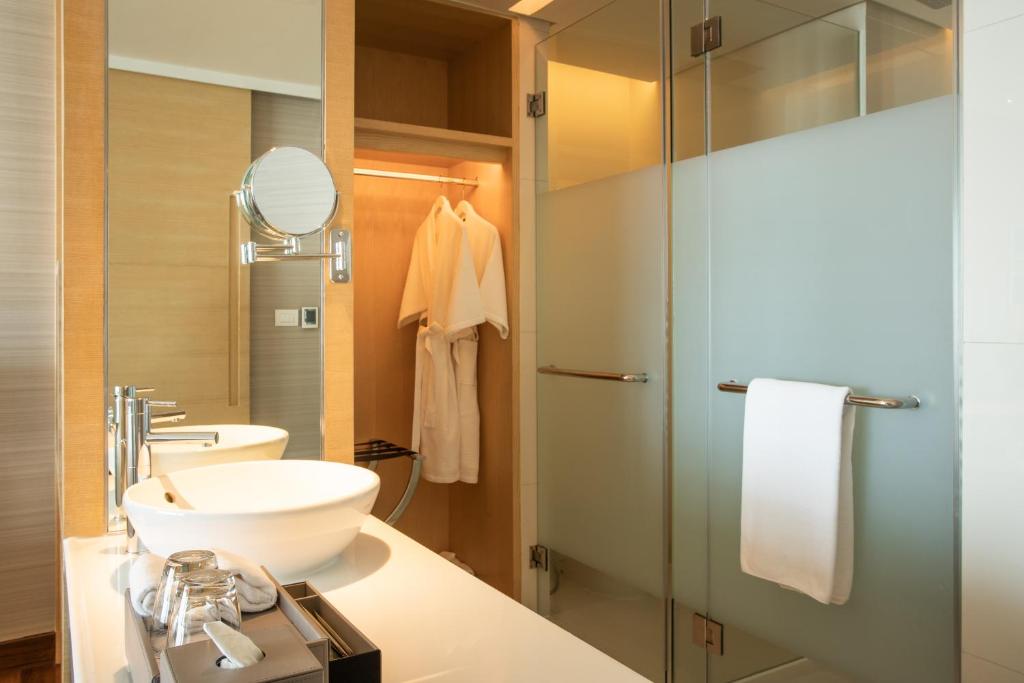 Avani Plus Riverside Bangkok Hotel - Resim 7