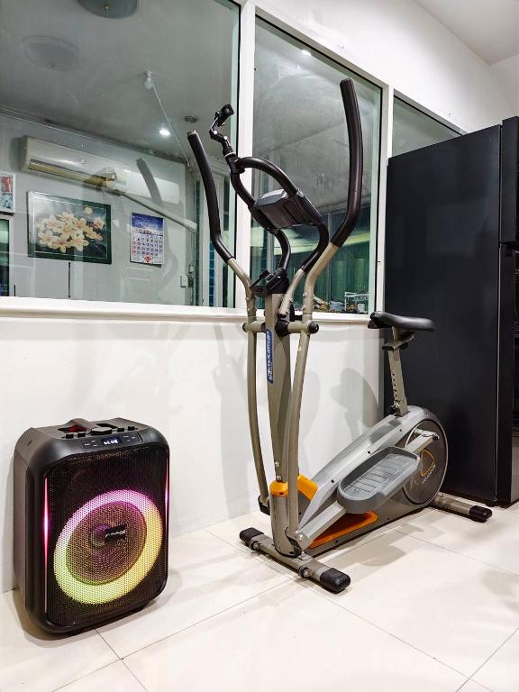 Fitness centrum a/nebo fitness zařízení v ubytování Convenient Resort