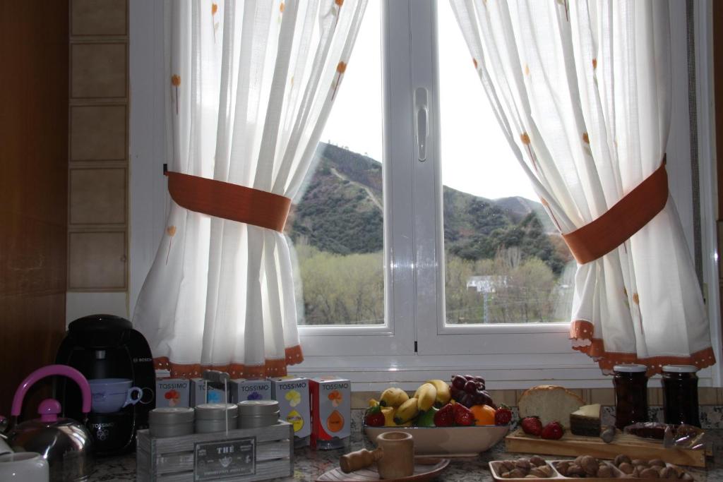 Nespecifikovaný výhled na hory nebo výhled na hory při pohledu z bed and breakfast