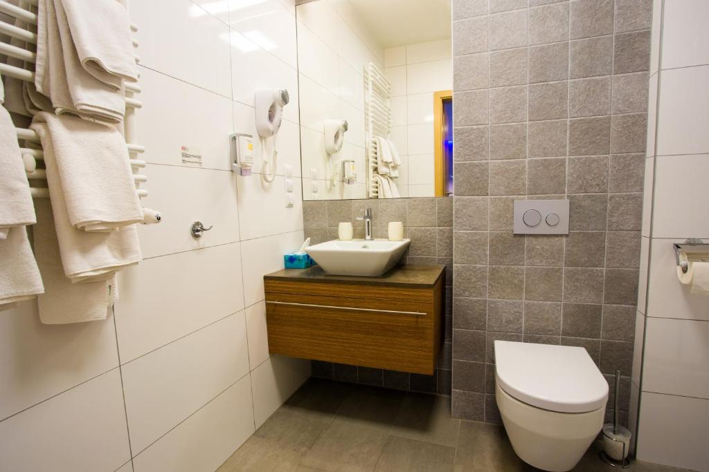 Hubska Apartments - 9