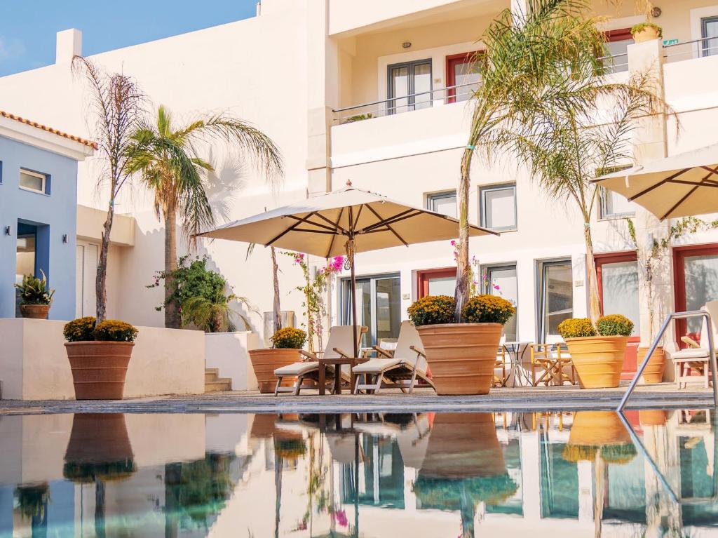 Grecotel Plaza Beach House - Resim 43