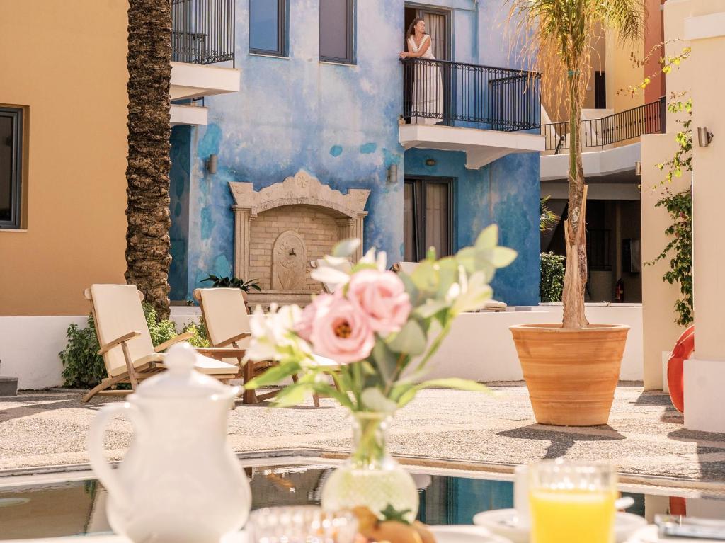 Grecotel Plaza Beach House - Resim 31