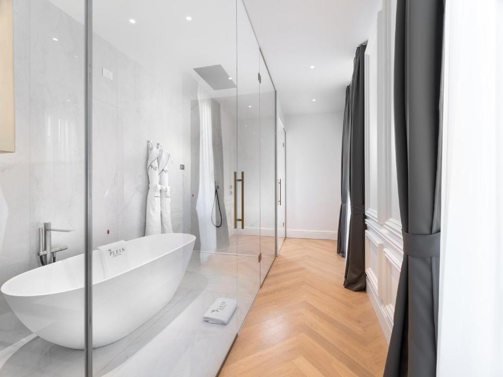 The Plein Hotel - Small Luxury Hotels of the World - Resim 35