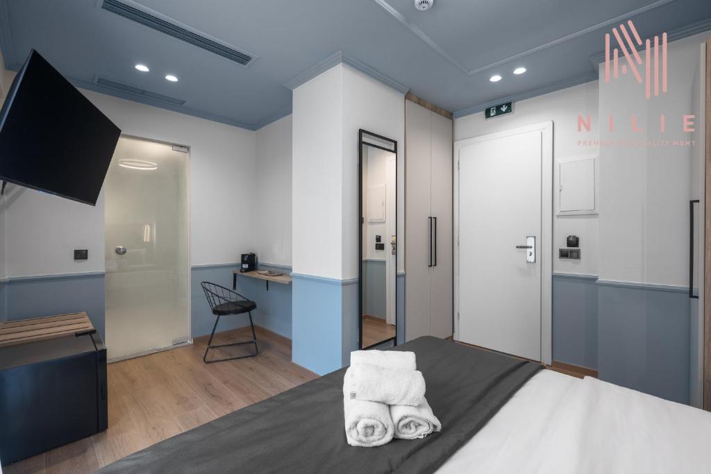 Esther Suites, Nilie Hospitality MGMT - Resim 32