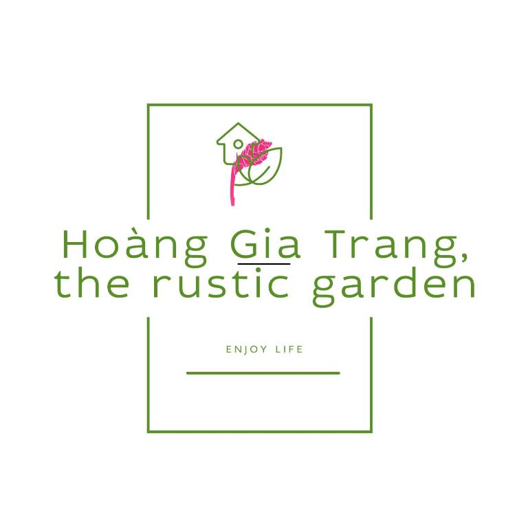 Chứng chỉ, giải thưởng, bảng hiệu hoặc các tài liệu khác trưng bày tại Hoàng Gia Trang