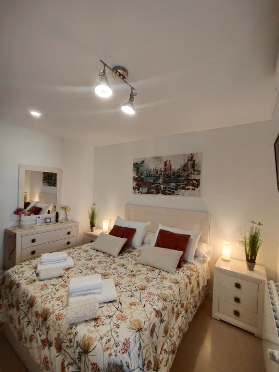 A bed or beds in a room at Armonía y Tranquilidad 3
