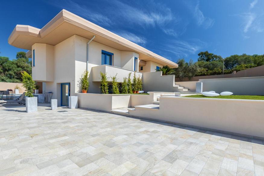 Balkón nebo terasa v ubytování Affittacamere Resort Beach San Gemiliano