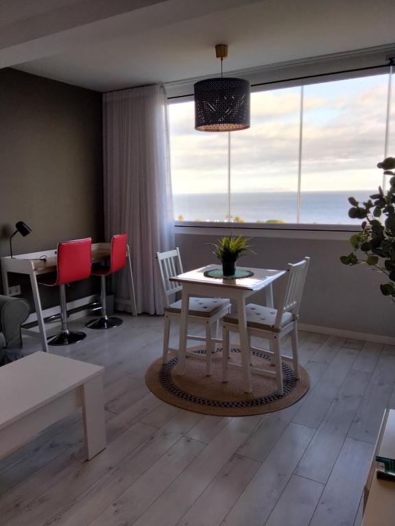 Posedenie v ubytovaní LOFT en playa paraíso