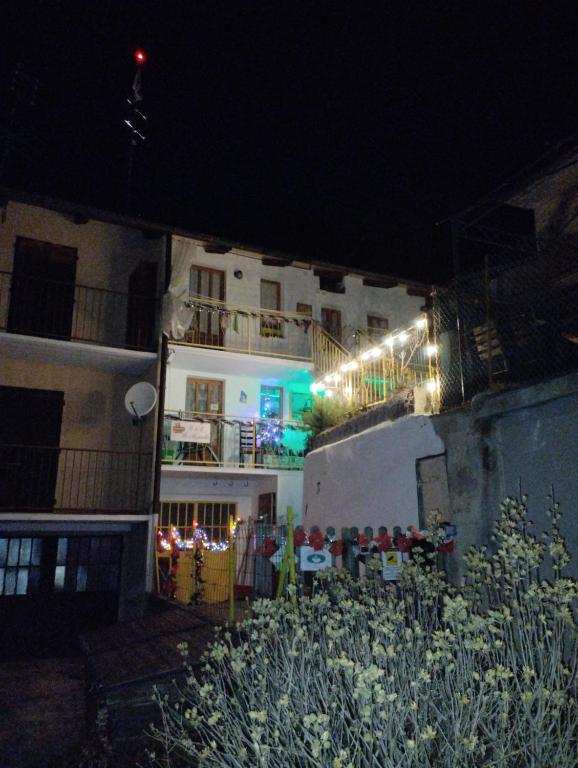The building in which a panziókat is located