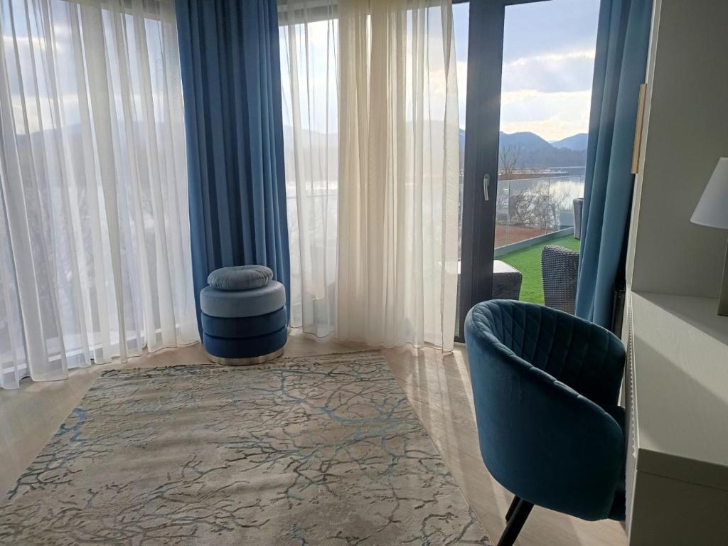 Nespecifikovaný výhled na hory nebo výhled na hory při pohledu z bed and breakfast