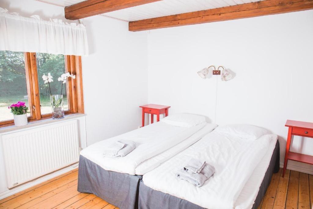 Postel nebo postele na pokoji v ubytování Landet Bed and Breakfast