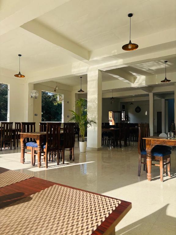 Restaurace v ubytování Hardev Residency