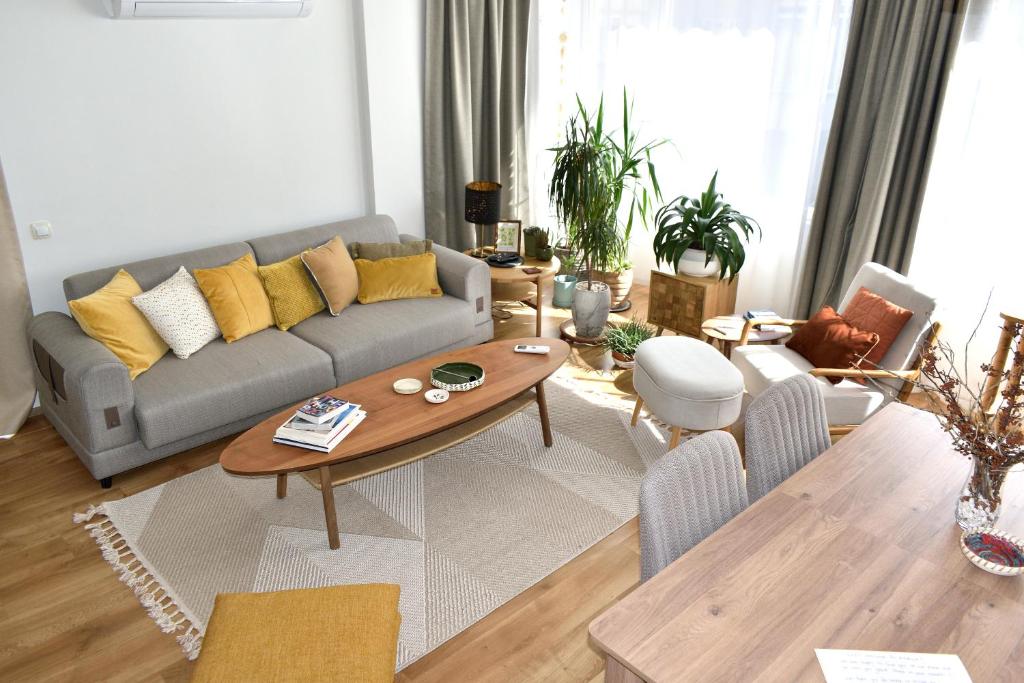 Esra's Apartments in the Heart of the City, near Old Town در آنتالیا