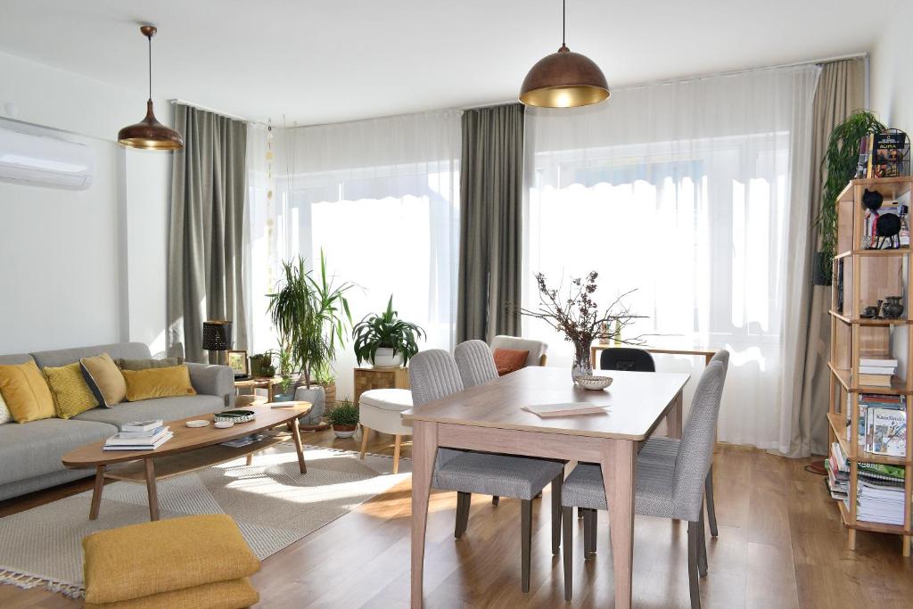 لابی و فضای عمومی Esra's Apartments in the Heart of the City, near Old Town - تصویر ۵