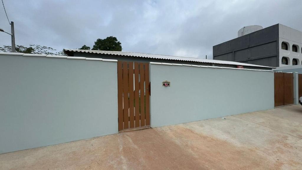 Tòa nhà nơi căn hộ tọa lạc