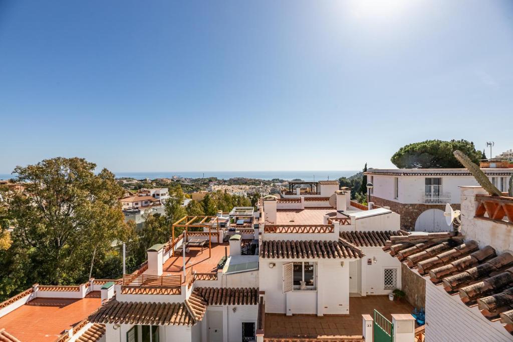 Výhľad na mesto Benalmádena alebo výhľad na mesto priamo z dovolenkového domu
