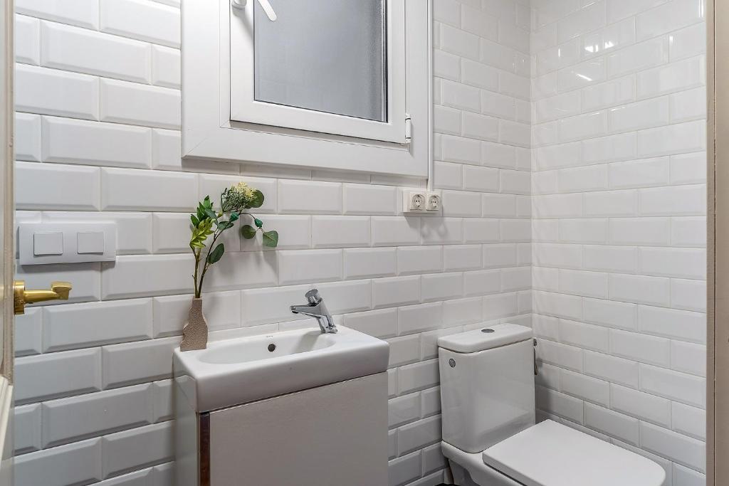 Koupelna v ubytování AB Bailen Apartments