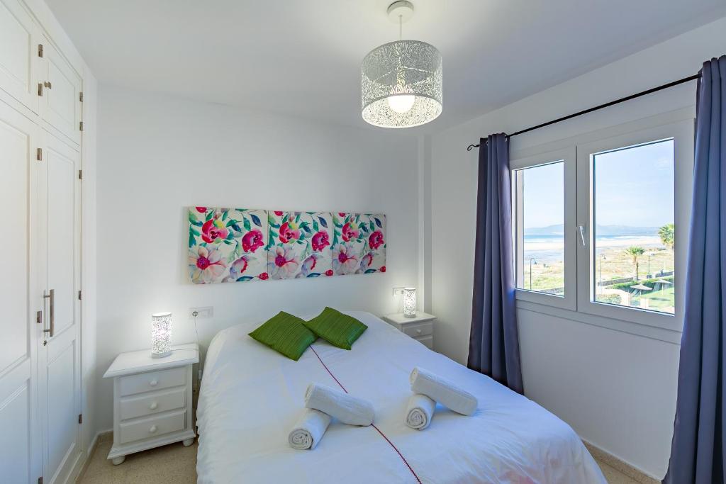 Posteľ alebo postele v izbe v ubytovaní Duplex Surla Pájaro vistas al mar