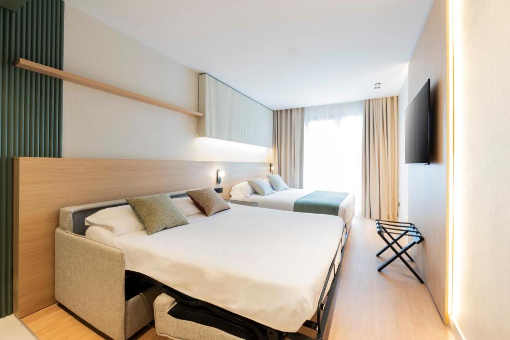 
Superior Quadruple Room
