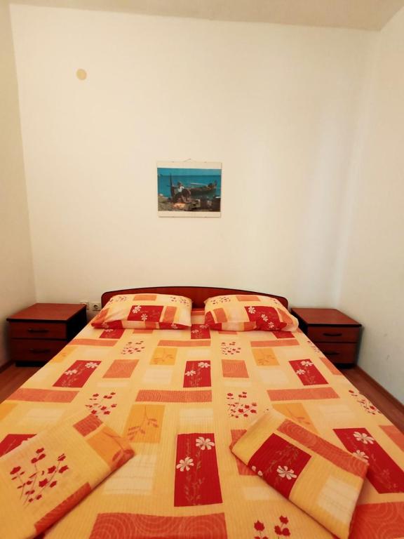 Postel nebo postele na pokoji v ubytování Apartmani i sobe Šagarjelo