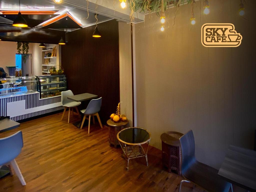 Posezení v ubytování Sky Hostel Negombo