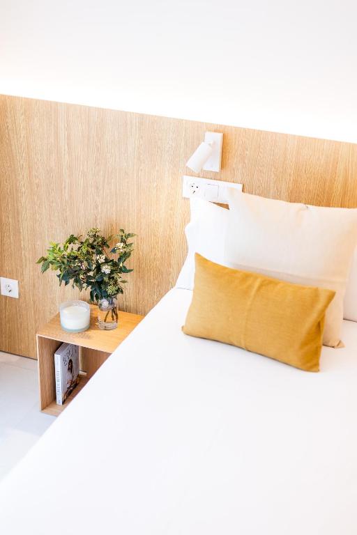 Fels Apartments - Studio With Terrace